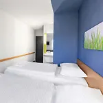 Erlangen-tennenlohe 3*