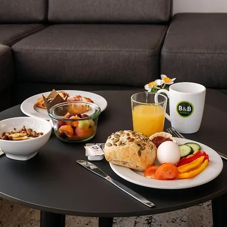 Erlangen-tennenlohe Szálloda